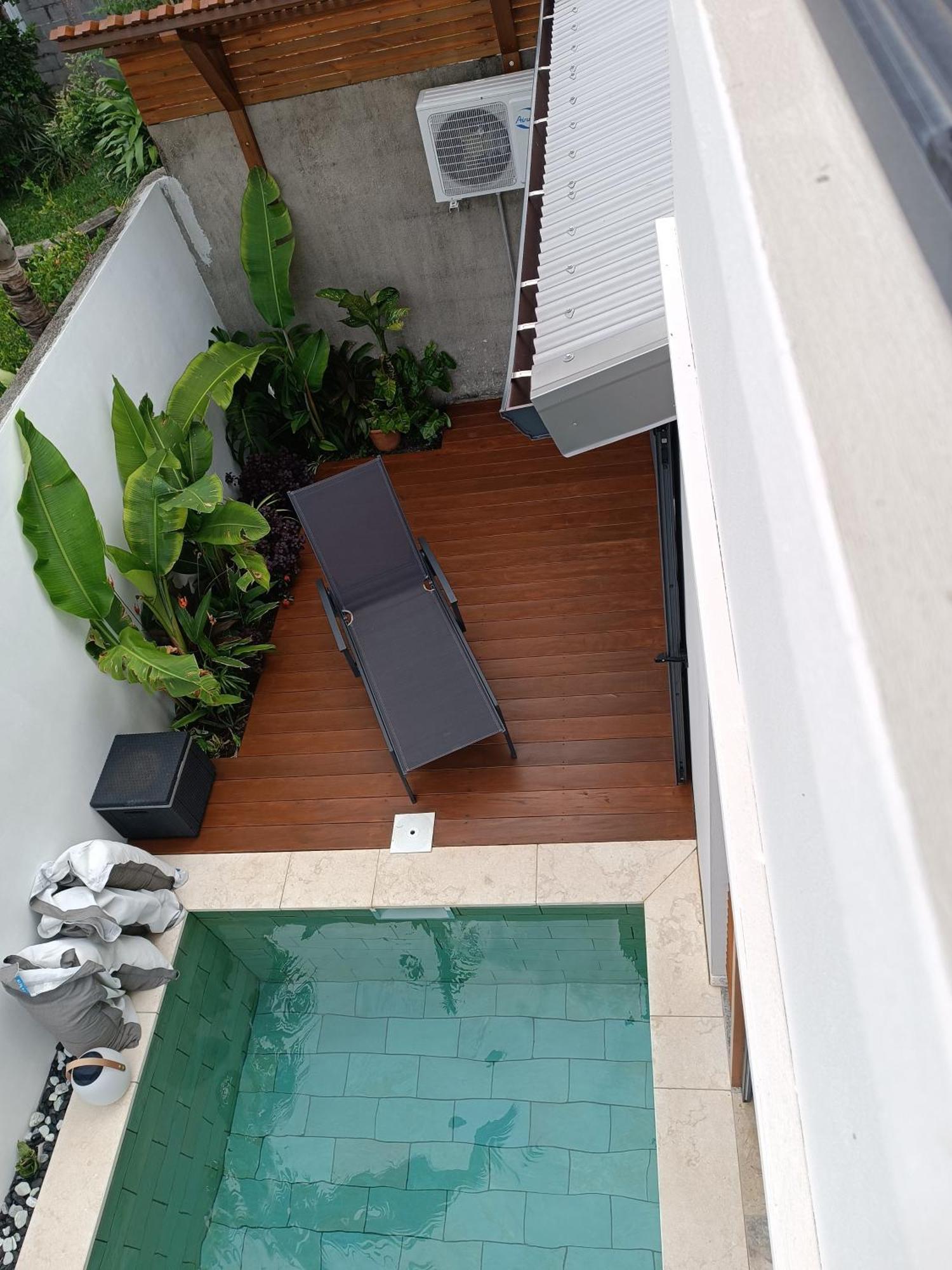 Villa O'Lhaya Piscine Pivee 圣若瑟 外观 照片