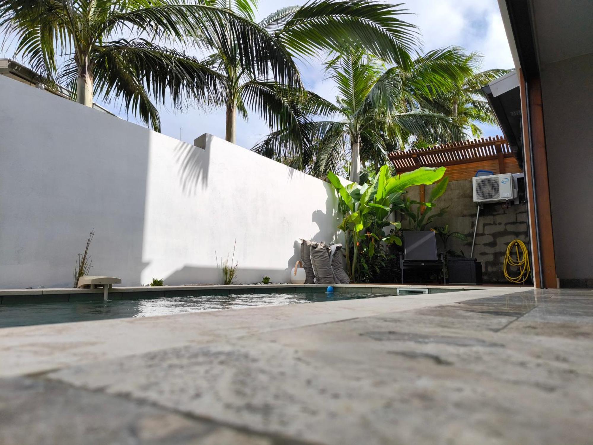 Villa O'Lhaya Piscine Pivee 圣若瑟 外观 照片