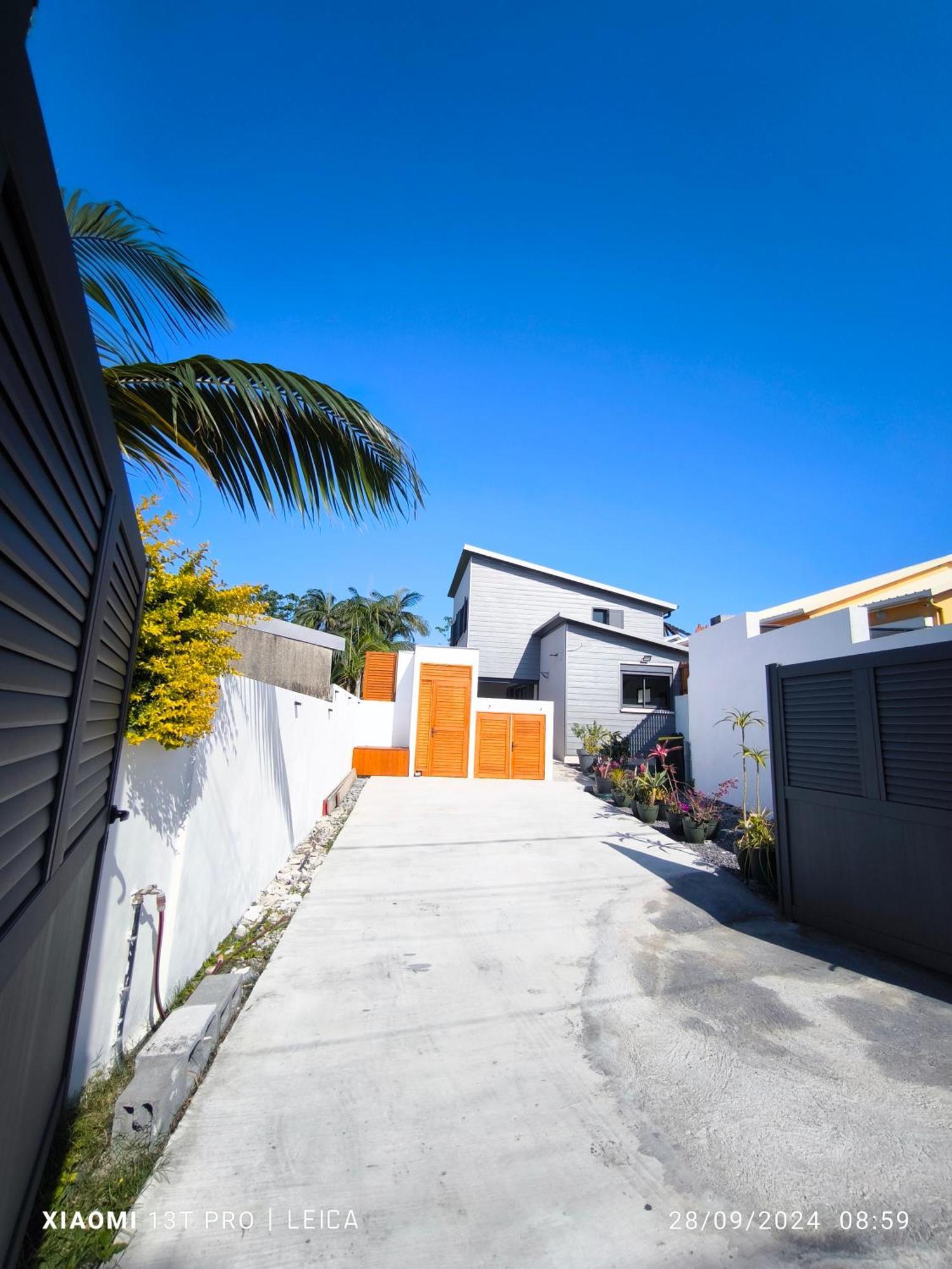 Villa O'Lhaya Piscine Pivee 圣若瑟 外观 照片